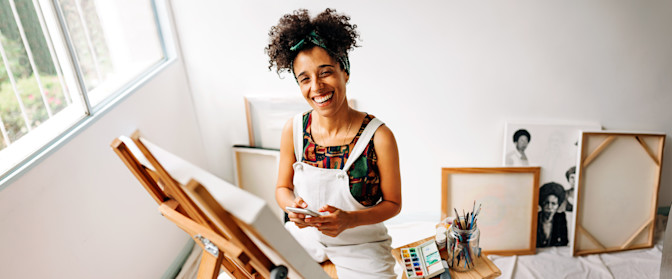 Cheerful Painter 